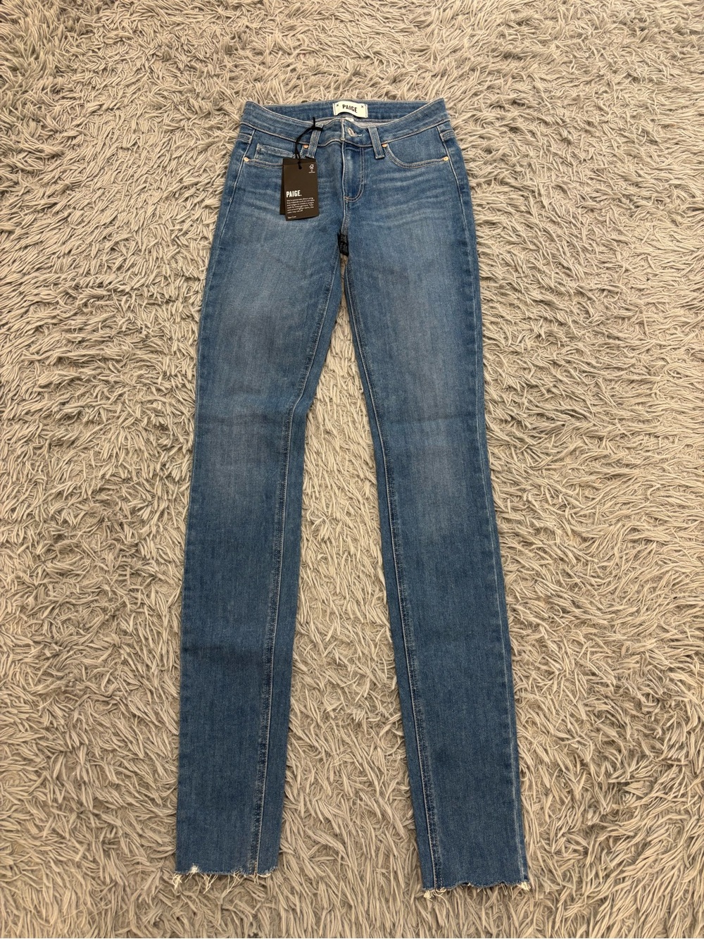 NEW Paige Women’s Seine Leggy Ultra Skinny Size 26 Jeans Ragged Fray Minimalist